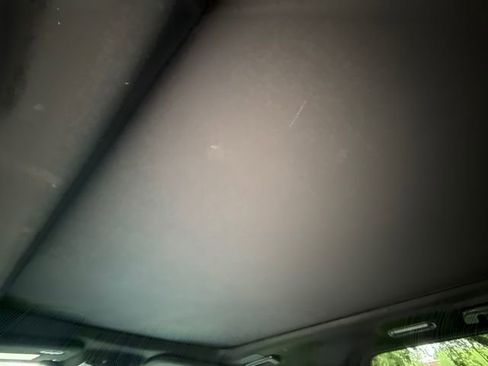 Used 2024 Ford Expedition Limited RWD image 17