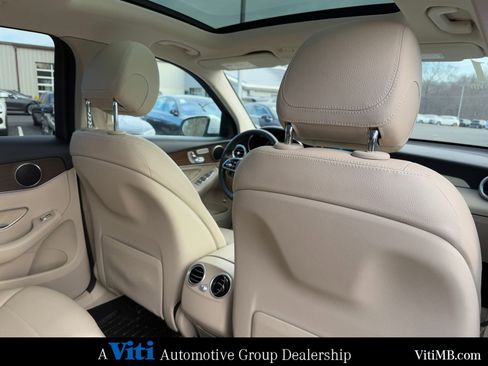 Certified 2021 Mercedes-Benz GLC 300 4MATIC image 27