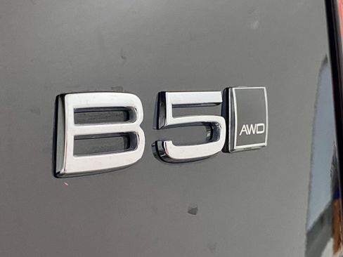 Used 2026 Volvo XC90 B5 Core AWD/4WD image 35