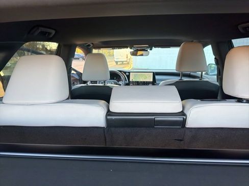 Used 2025 Lexus RX 350 Premium image 21