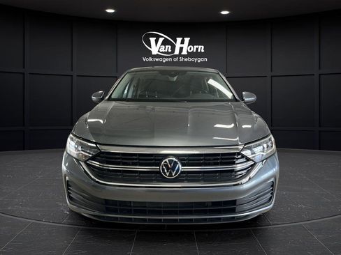 Used 2024 Volkswagen Jetta S FWD image 2