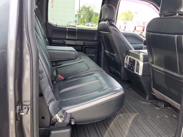 Used 2019 Ford F150 Platinum w/ Equipment Group 701A Luxury AWD/4WD image 17