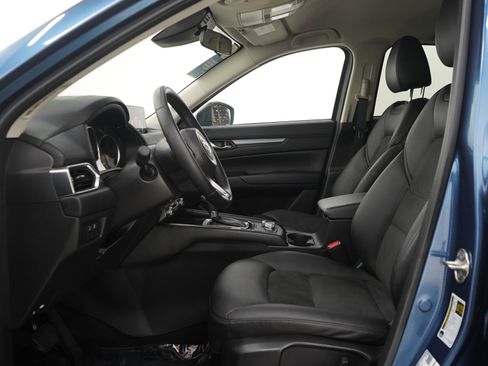 Used 2020 MAZDA CX-5 Touring FWD image 22