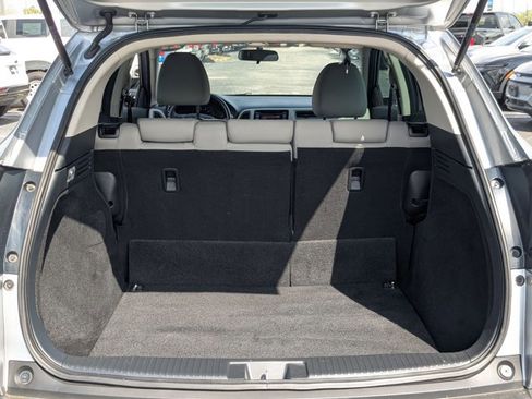 Used 2022 Honda HR-V LX image 6