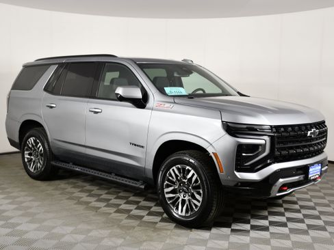 Used 2025 Chevrolet Tahoe Z71 AWD/4WD image 4