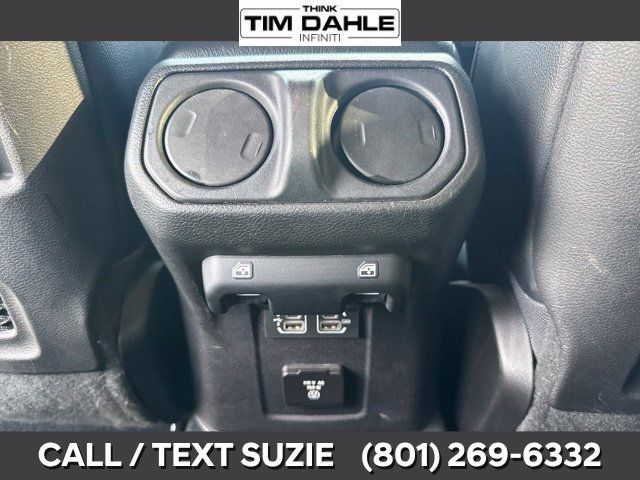 Used 2019 Jeep Wrangler Unlimited Rubicon AWD/4WD image 19
