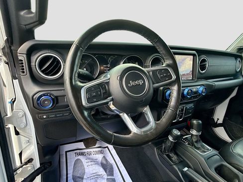 Used 2023 Jeep Wrangler Unlimited Sahara w/ Cold Weather Group AWD/4WD image 12