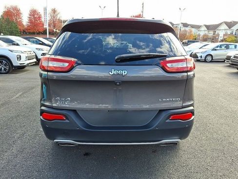 Certified 2018 Jeep Cherokee Limited image 6