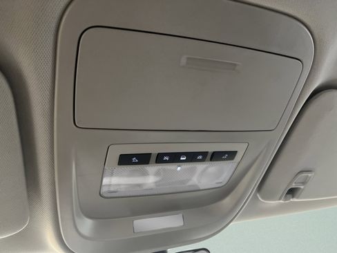 Used 2022 Chevrolet Colorado LT w/ Fleet Safety Package RWD image 27