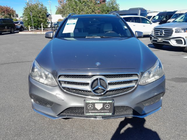 Used 2016 Mercedes-Benz E 350 4MATIC Wagon image 2