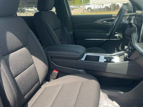 New 2026 Chevrolet Traverse LT FWD image 36