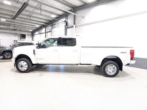 Used 2022 Ford F450 Limited image 6