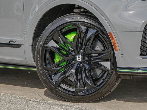 New 2026 Bentley Bentayga Speed image 2
