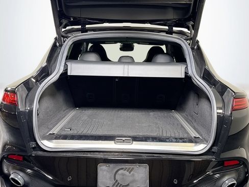 Used 2024 Aston Martin DBX AWD/4WD image 26