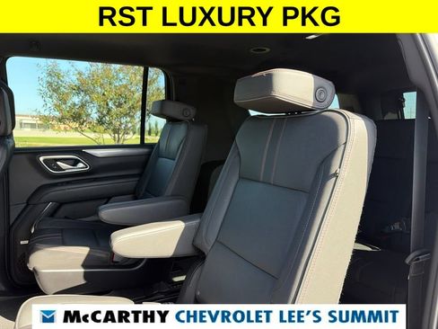 Used 2024 Chevrolet Suburban RST w/ Luxury Package AWD/4WD image 46