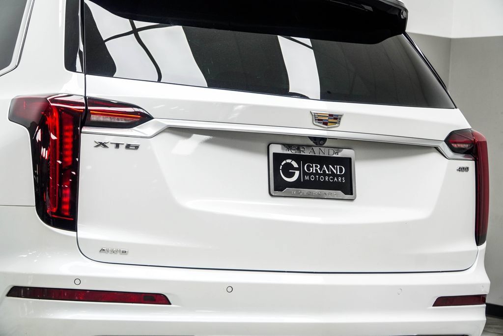 Used 2022 Cadillac XT6 Premium Luxury AWD/4WD image 15
