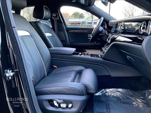 Certified 2022 Rolls-Royce Ghost w/ Ghost Package image 9