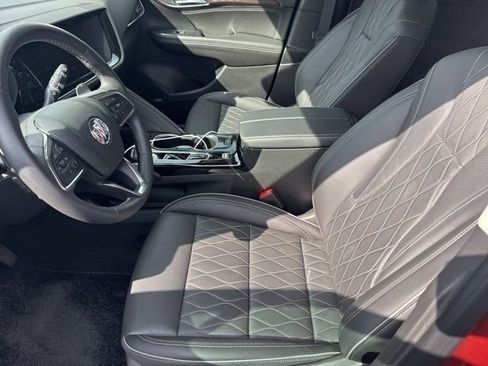 Certified 2023 Buick Envision Avenir image 33