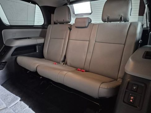 Certified 2016 Toyota Sequoia Limited AWD/4WD image 34