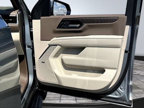 New 2026 GMC Yukon Denali AWD/4WD image 32