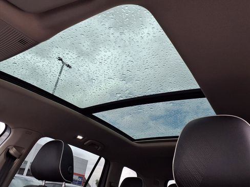 New 2026 Volkswagen Atlas SEL Premium R-Line image 10