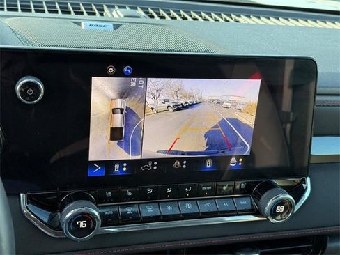 Used 2023 Chevrolet Colorado Z71 w/ Z71 Convenience Package 2 image 25