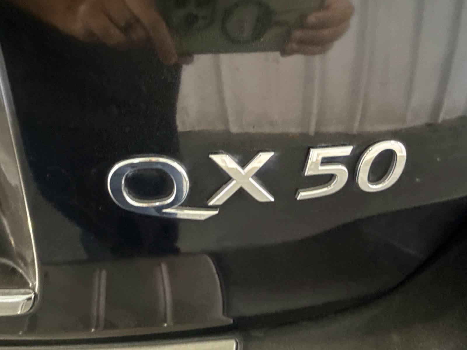Used 2016 INFINITI QX50 2WD w/ Premium Plus Package image 11