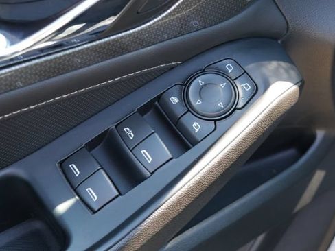 Used 2023 Chevrolet Traverse Premier w/ Redline Edition AWD/4WD image 16