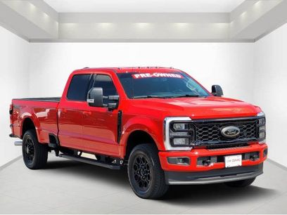 Used 2025 Ford F350 XLT w/ Black Appearance Package