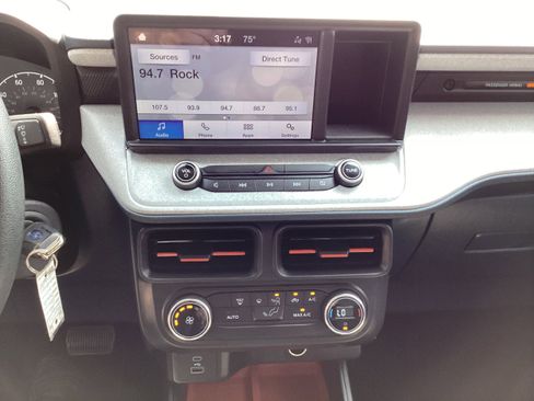 Used 2022 Ford Maverick XLT w/ Equipment Group 300A Standard image 17