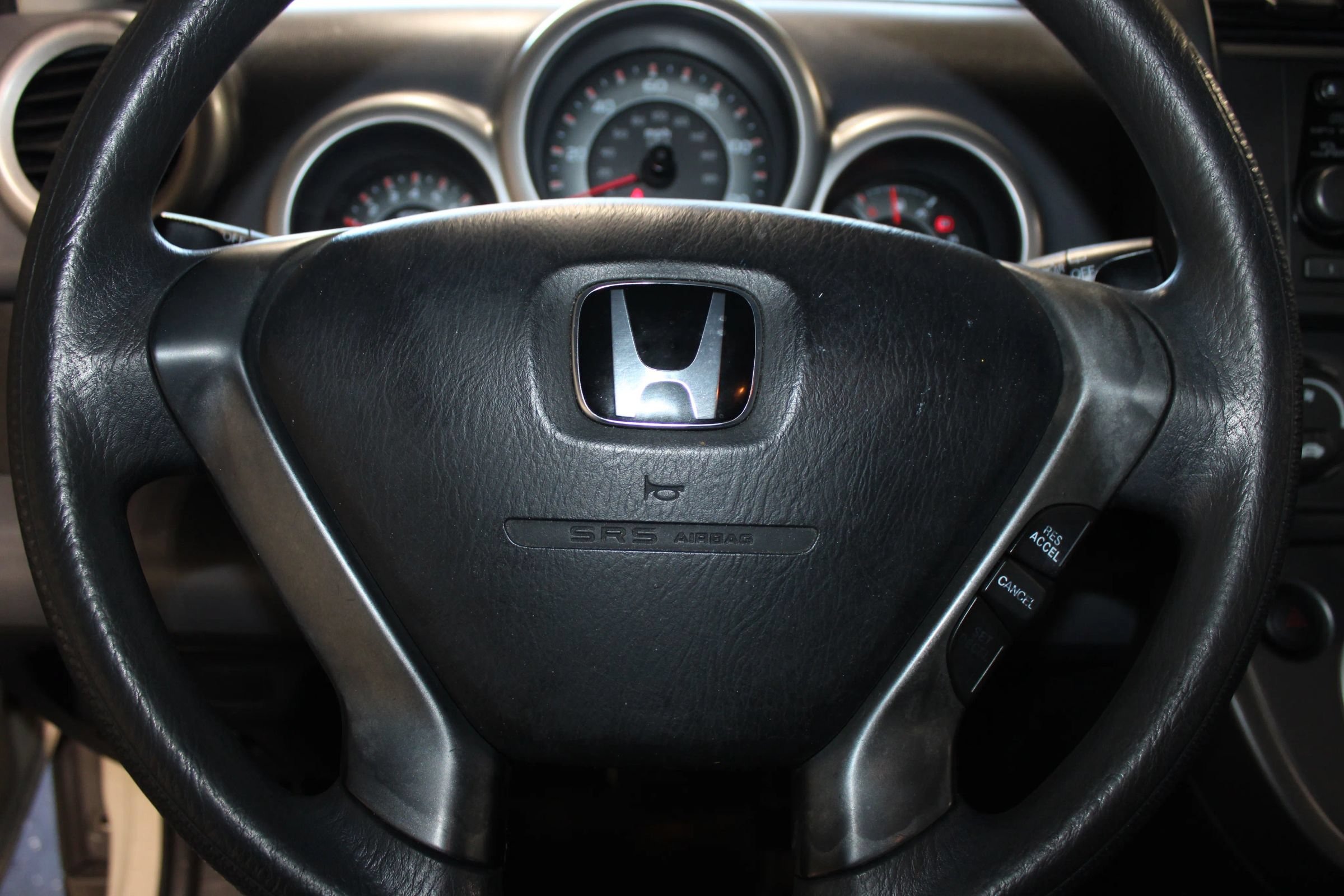 Used 2005 Honda Element EX image 16