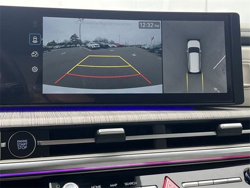 Used 2025 Hyundai Santa Fe Calligraphy image 18