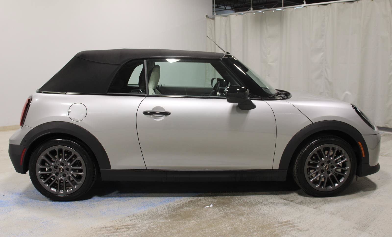 Used 2026 MINI Cooper S FWD image 18