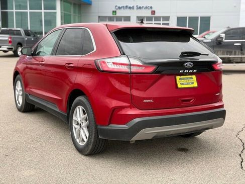 Used 2023 Ford Edge SEL AWD/4WD image 7