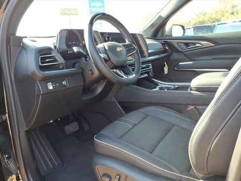 New 2026 Chevrolet Traverse High Country FWD image 17