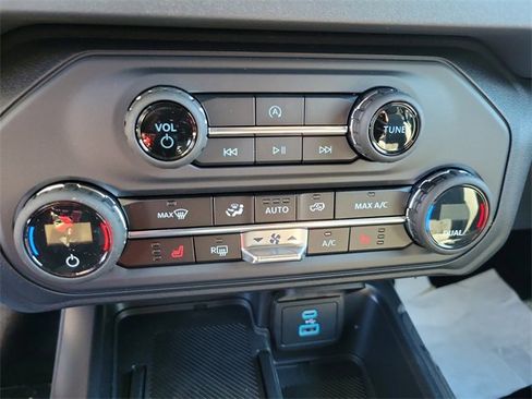 New 2025 Ford Bronco Big Bend image 33