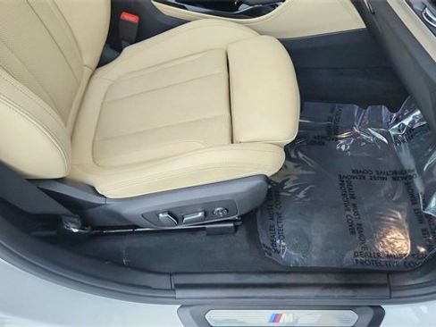 Used 2025 BMW X4 xDrive30i image 24