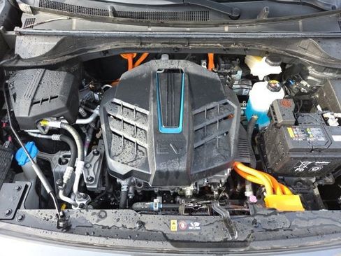 Used 2022 Kia Niro EX w/ Cold Weather Package image 28