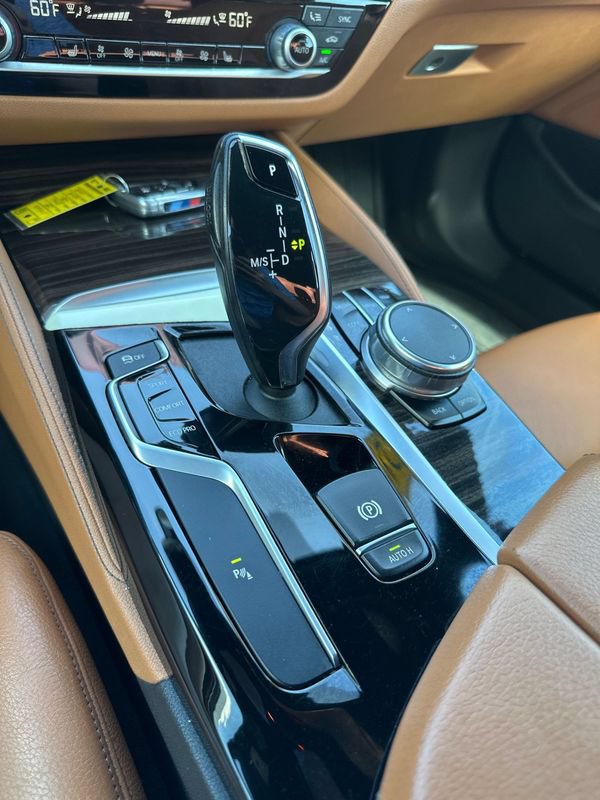 Used 2019 BMW 540i xDrive w/ M Sport Package AWD/4WD image 24