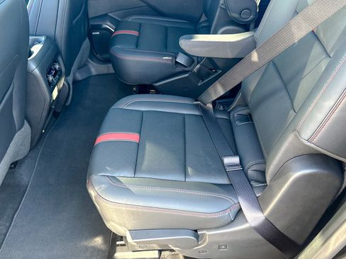 Certified 2024 Chevrolet Traverse RS w/ LPO, Floor Liner Package image 22