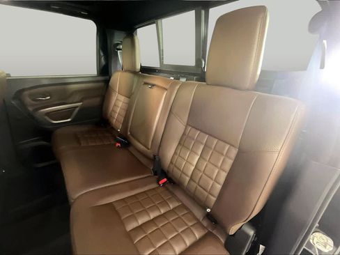 Used 2024 Nissan Titan Platinum Reserve w/ Moonroof Package AWD/4WD image 19