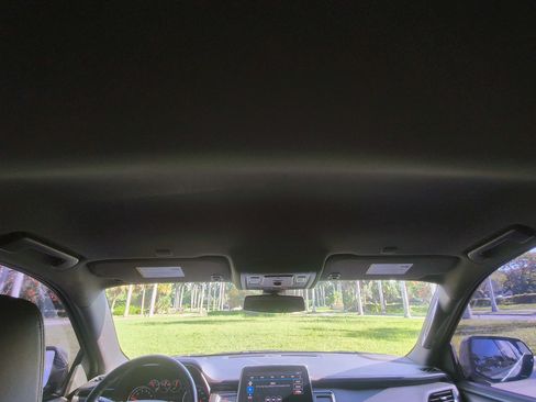 Used 2021 Chevrolet Tahoe RST RWD image 30