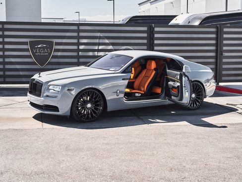 Used 2020 Rolls-Royce Wraith RWD image 6