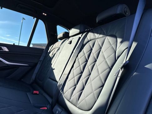 New 2026 BMW X5 xDrive50e w/ Executive Package image 21