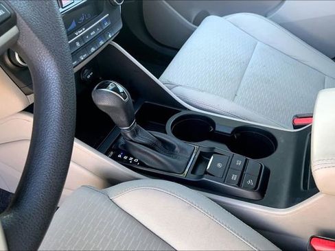 Used 2020 Hyundai Tucson SEL AWD/4WD image 17