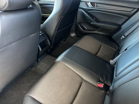 Used 2022 Honda Accord Sport image 5