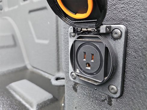 Used 2023 GMC Sierra 1500 Denali Ultimate image 33