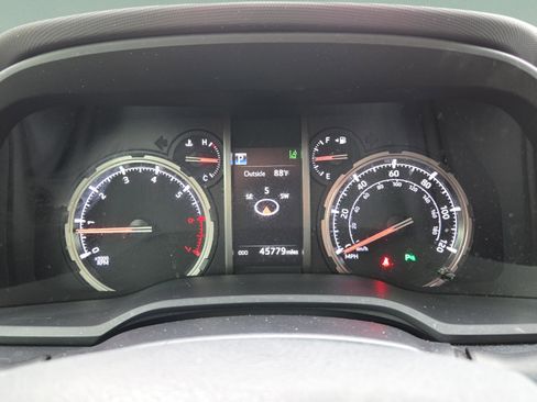 Certified 2023 Toyota 4Runner Limited AWD/4WD image 31