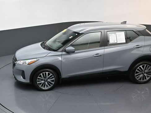 Used 2024 Nissan Kicks SV FWD image 19