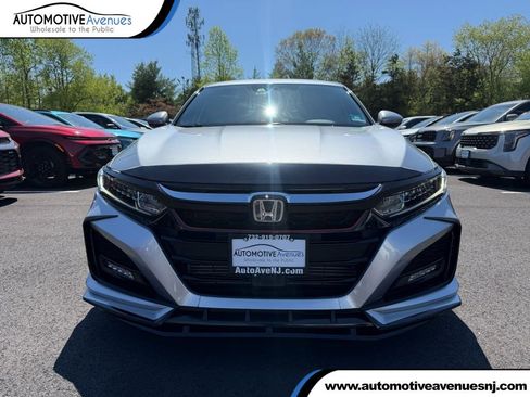 Used 2018 Honda Accord Sport image 1